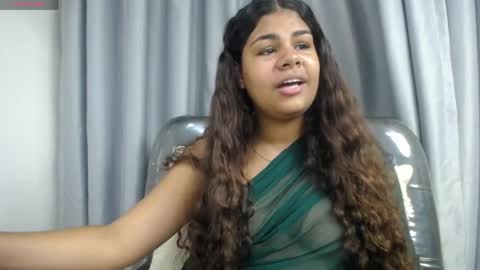 yazhini online show from June 2, 11:56 am