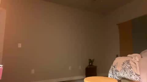 yagirlpeachezzz online show from July 8, 5:00 am