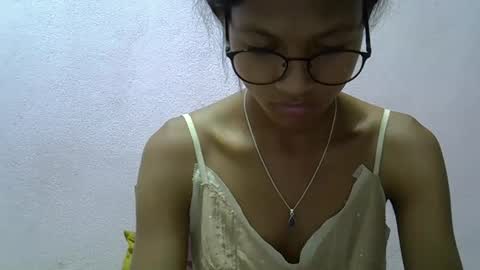 yalane online show from April 18, 5:15 pm