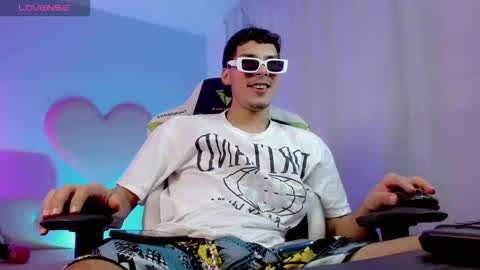 DANILO P online show from October 9, 4:34 pm