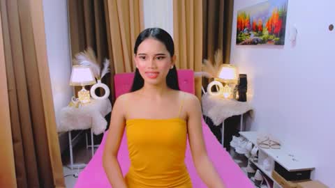 Snapshot of yanna_faulkerson chatting on October 1, 8:52 pm Yanna online show from October 1, 8:52 pm