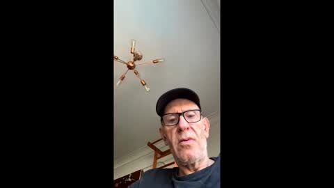 yannisv online show from November 12, 4:42 pm