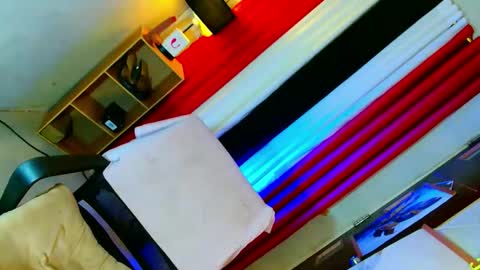 miss yasii online show from December 1, 6:50 pm