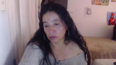 yasmin_love85 online show from December 17, 3:19 pm