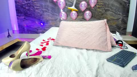 yaya____ online show from March 9, 7:56 am