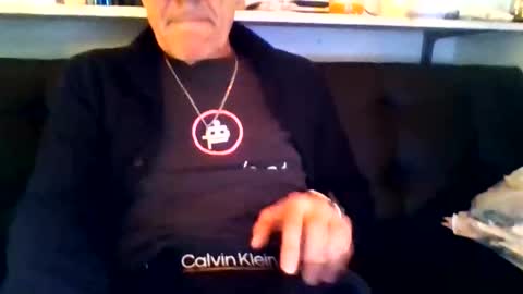 yeah_baby6988 online show from March 6, 3:49 am