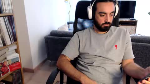 Snapshot of yeeaahoo chatting on October 14, 8:50 am yeeaahoo online show from October 14, 8:50 am