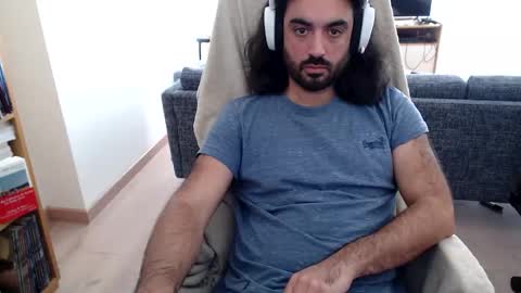 yeeaahoo online show from October 31, 11:10 am