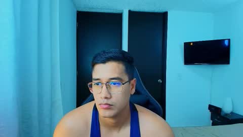 YEICO LEVIT online show from January 18, 12:08 am