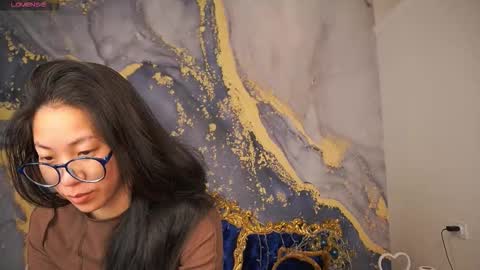 yennstar online show from March 14, 2:37 am