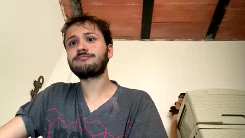 Yero online show from November 19, 8:40 pm