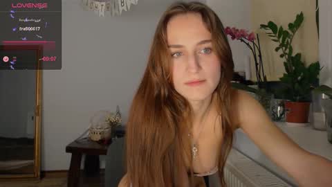 Zoe online show from October 19, 8:57 pm