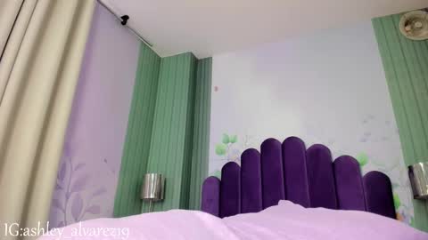 yess__daddy online show from February 26, 4:27 pm