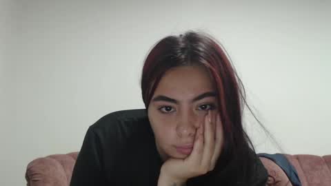 yessica and andres online show from May 6, 4:29 am