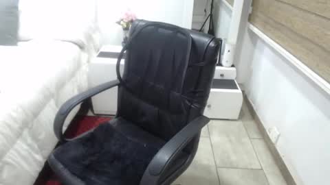 jessy online show from February 13, 1:42 am