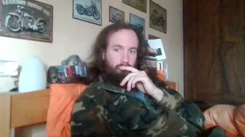 yeti_92 online show from March 1, 12:34 pm