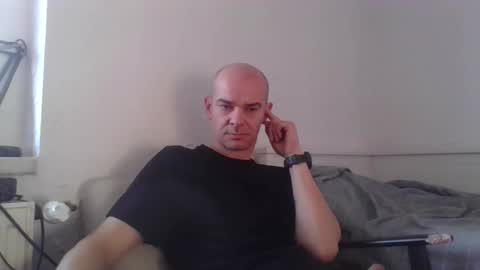 yewloo online show from March 15, 6:40 am