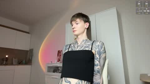 yexes online show from February 28, 2:59 am