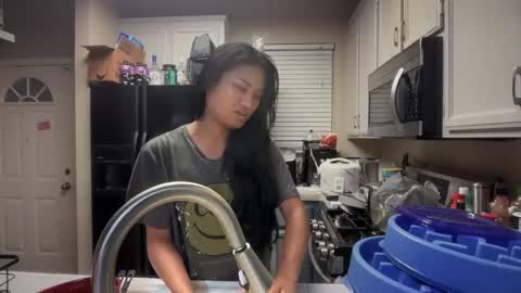 Palmela Handerson online show from October 26, 1:28 am