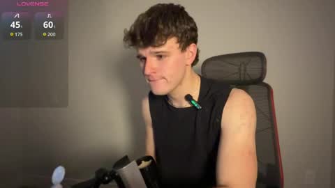 yngdesire1 online show from March 24, 10:43 am