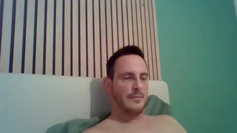 yoha32 online show from January 16, 6:28 pm