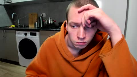 You can ask my name in pm online show from February 20, 5:15 pm