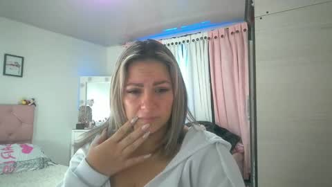 yokiko online show from September 19, 2:21 pm