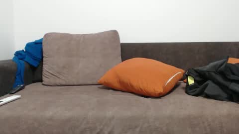 Snapshot of yone23 chatting on October 31, 10:54 pm yone23 online show from October 31, 10:54 pm