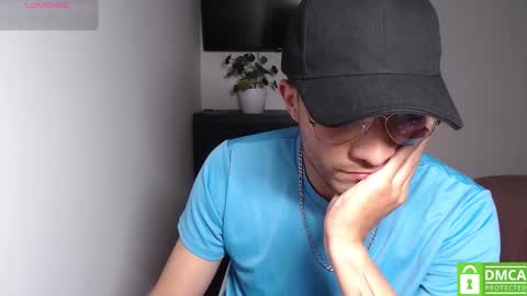 yoshy_man online show from March 10, 3:55 am