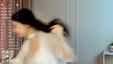 Elizabeth brunette -- Darline blonde  online show from September 26, 8:11 am