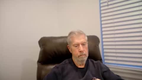 Colorado Guy Straight online show from November 30, 2:02 pm