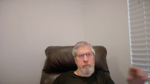 Colorado Guy Straight online show from June 14, 1:24 pm