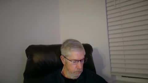 Colorado Guy Straight online show from December 18, 12:11 pm