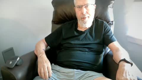 Colorado Guy Straight online show from July 22, 1:46 pm