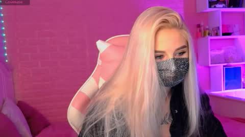 Barbie online show from February 9, 9:49 pm