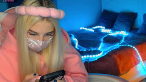 Barbie online show from January 3, 7:39 pm