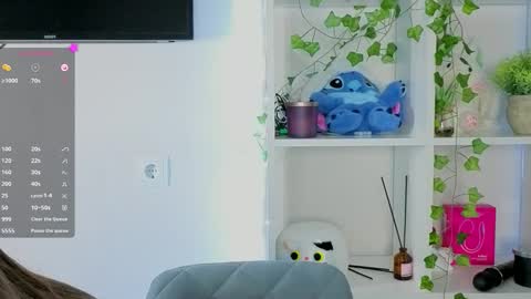 Julia Next stream  online show from February 12, 6:11 pm