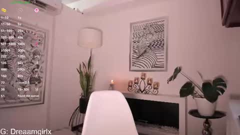 Isabella online show from August 4, 1:23 am
