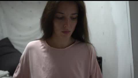 Meri  online show from October 18, 6:34 pm