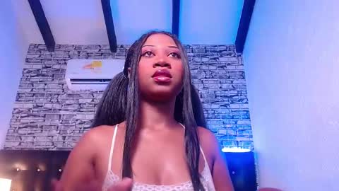 your_little_whore18 online show from February 27, 2:00 pm