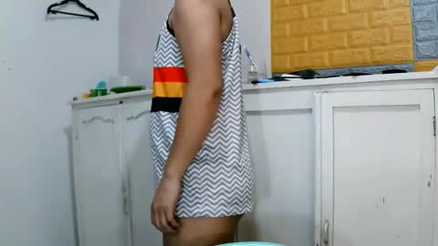 your_love_miaka online show from May 31, 5:12 pm