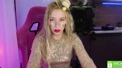 Alice  online show from May 21, 12:39 am