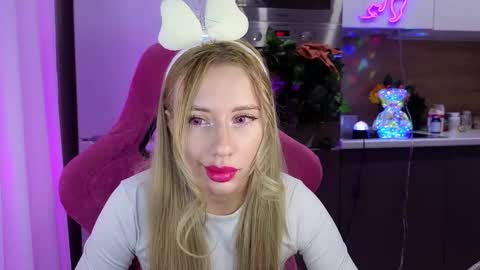 Alice  online show from January 16, 12:52 am