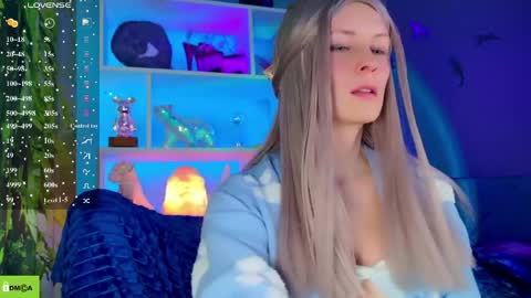 your_spring online show from March 22, 11:14 am