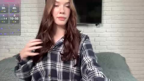 Mia  online show from January 10, 8:53 am