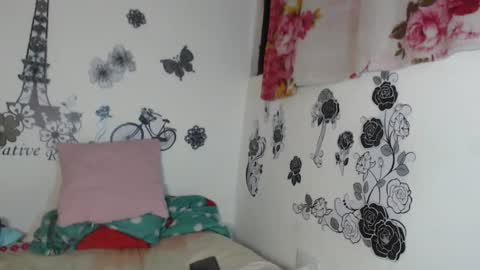 KAREN online show from December 18, 10:35 pm