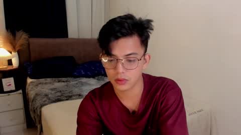 Snapshot of yourasian_bradley chatting on March 3, 2:28 pm yourasian_bradley online show from March 3, 2:28 pm