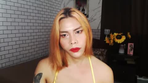 Snapshot of yourasianbigcock chatting on October 2, 7:01 pm LEXI online show from October 2, 7:01 pm