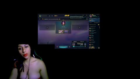 Val Honey online show from May 17, 2:54 am
