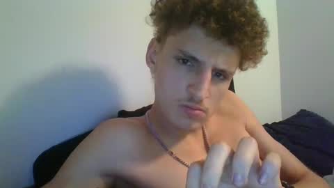 yourbitch1762 online show from September 18, 3:05 pm